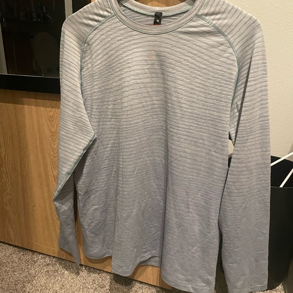 Metal Vent Tech Long Sleeve Shirt 2.0 - Picture 2 of 3